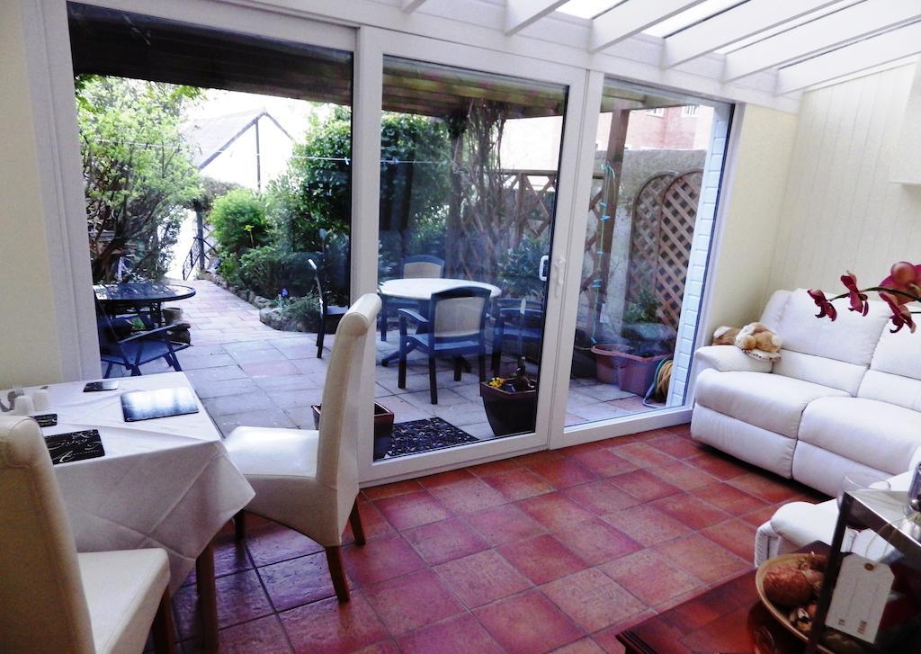 לינה וארוחת בוקר חלנדודנו Anglesey House מראה חיצוני תמונה
